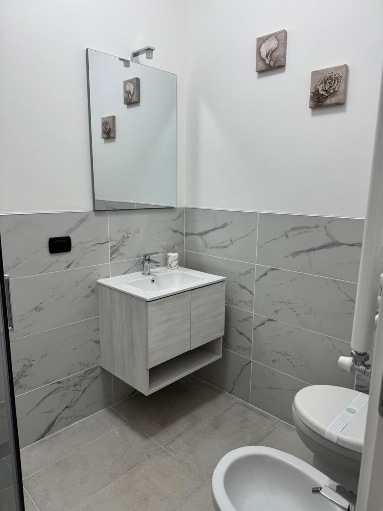 Guest House La Casaccia Φιουμιτσίνο Εξωτερικό φωτογραφία