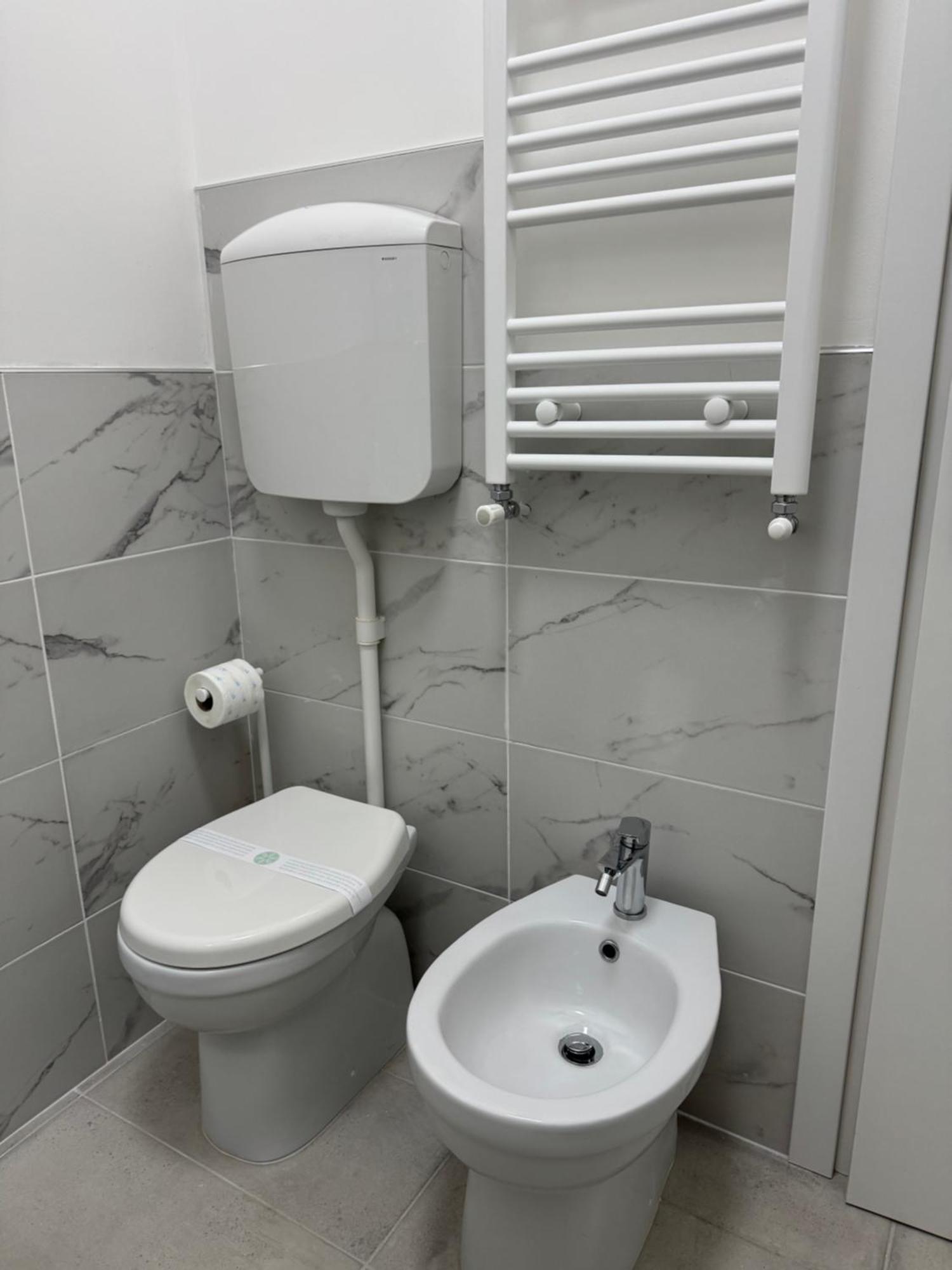 Guest House La Casaccia Φιουμιτσίνο Εξωτερικό φωτογραφία